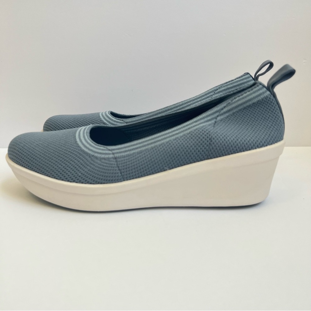 Cloudsteppers by Clarks Ly Blue Wedges